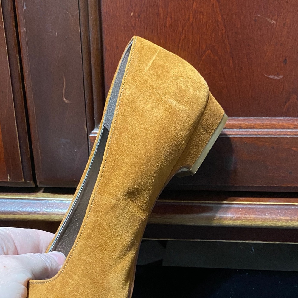 Naturalizer Vintage Rust Suede Loafers - Picture 7 of 16